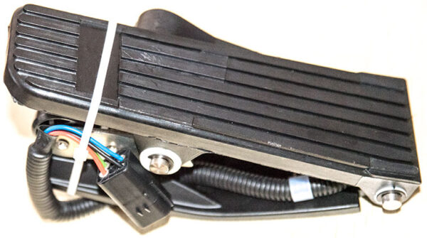 PEDAL ACELERADOR PARA EMPILHADEIRAS ELETRICAS